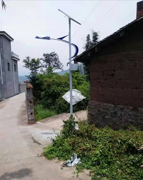 四川農村太陽(yáng)能路燈