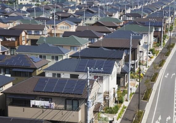 屋頂太陽(yáng)能光伏發(fā)電站 屋頂太陽(yáng)能光伏發(fā)電站