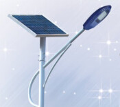 高配置、高品質(zhì)--華可太陽(yáng)能路燈