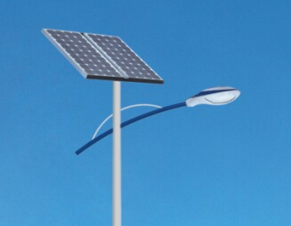 led太陽(yáng)能路燈照明時(shí)間、抗雨天數是怎么控制的？