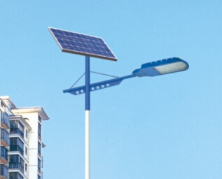 華可：農村太陽(yáng)能路燈安裝要注意哪些情況？