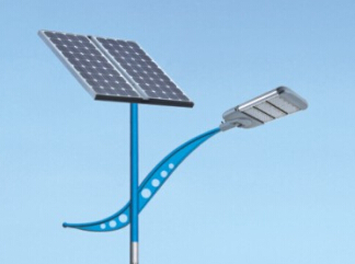 農村道路安裝太陽(yáng)能led路燈效率高、不用電費