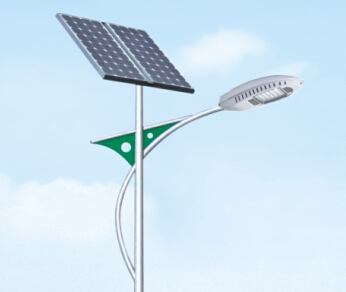 太陽(yáng)能led路燈安裝讓農村夜晚不再沉寂