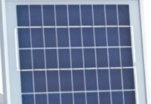 太陽(yáng)能光伏廠(chǎng)家：如何清理自家屋頂太陽(yáng)能發(fā)電系統？