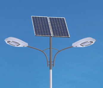 華可路燈：購買(mǎi)led太陽(yáng)能路燈的訣竅，不浪費成本哦！