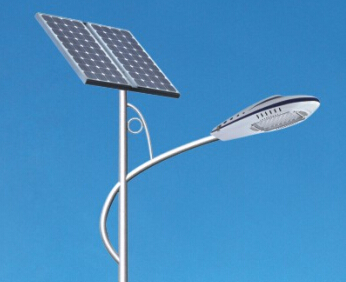 led太陽(yáng)能路燈的配置如何控制成本價(jià)格？