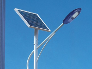 淺析:led太陽(yáng)能路燈的質(zhì)量為什么總是會(huì )被質(zhì)疑呢？