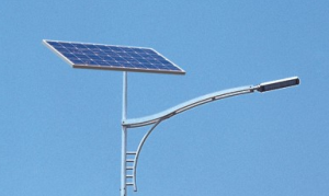 太陽(yáng)能板在led太陽(yáng)能路燈中的地位重要嗎？