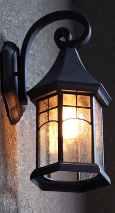 太陽(yáng)能壁掛式庭院燈的優(yōu)點(diǎn)有三節三控？