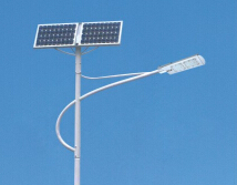 農村led太陽(yáng)能路燈使用壽命是有哪方面決定的