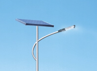 Led太陽(yáng)能路燈加強了農村可再生資源開(kāi)發(fā)的要求