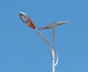 太陽(yáng)能路燈廠(chǎng)家該如何配置控制器才能實(shí)現良好的道路照明呢？