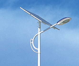 到底是什么因素決定了太陽(yáng)能路燈的亮燈時(shí)間？